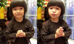 Con gái Thúy Nga chắp tay tụng kinh siêu đáng yêu