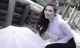 Á hậu Mai Lệ Quyên đẹp huyền ảo trong bộ ảnh đơn sắc