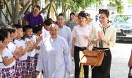 Hoa hậu Bùi Thị Hà 'mang tấm lòng vàng' đến miền Tây Bạc Liêu