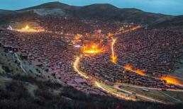 Choáng ngợp Học viện Phật giáo lớn nhất hành tinh