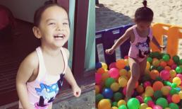 Con gái Phạm Quỳnh Anh diện áo tắm nô đùa cực yêu trên biển