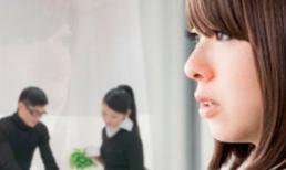 Kẻ 'giật chồng' tới nhà đòi phí... ngoại tình