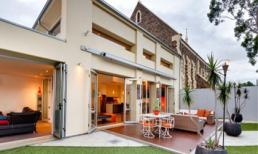 Không gian sống được cải tạo từ nhà thờ cực đẹp