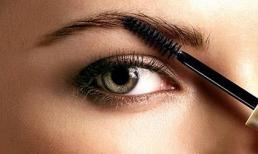 Kẻ lông mày đẹp với 4 bước đơn giản