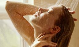 Vì sao mùa hè tắm nước lạnh là tốt nhất cho cơ thể?