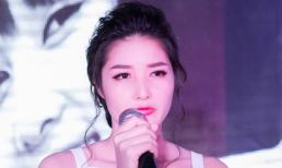 Triệu Thị Hà khóc nức nở trong tiệc sinh nhật