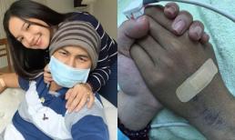 Xúc động hình ảnh vợ chồng Duy Nhân nắm chặt tay nhau lần cuối