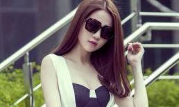 Ngọc Trinh đẹp sang chảnh với gam màu đen - trắng