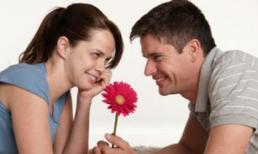 Là đàn ông liệu có nên nịnh vợ?