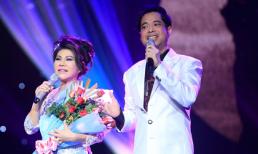 Ngọc Sơn tự tay mua và cắm hoa tặng thần tượng