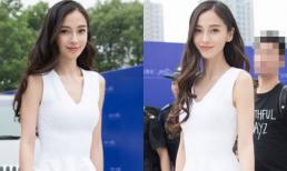 Angela Baby xinh như thiên thần với váy trắng