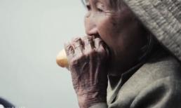 'Bàn tay mẹ' - Clip lấy nước mắt của hàng triệu con tim