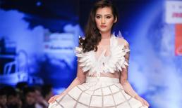 Trúc Diễm đẹp lạnh lùng kiêu sa 'đốn tim' khán giả