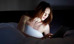 Những lý do khiến bạn không nên để đồ điện tử trong phòng ngủ