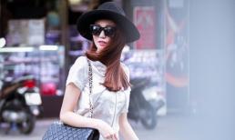 Khánh My sành điệu đi mua sắm trang phục dự show Đỗ Mạnh Cường