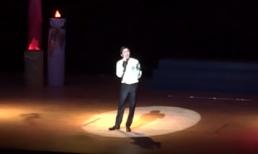 Hoài Linh hát 'Về đâu mái tóc người thương' cực hay