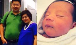 Thái Thùy Linh lần đầu khoe ảnh 'cận mặt' con trai