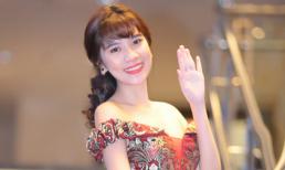 Dương Yến Nhung nổi bật với làn da trắng sứ tại sự kiện Hà Nội 