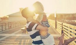 Những dấu hiệu chàng muốn cùng bạn 'sống bên nhau trọn đời'