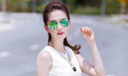 Ngọc Trinh thả dáng đẹp mê hồn trên phố