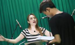 Mỹ Tâm nghiêm khắc ‘thị phạm’ cho học trò