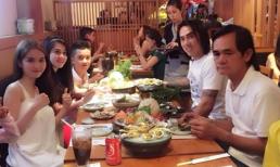 'Bắt gặp' Ngọc Trinh xinh tươi đi ăn cùng đại gia đình