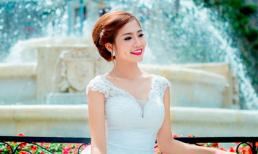 Ninh Hoàng Ngân 'làm cô dâu' xinh lung linh