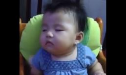 Chỉ là bé ngủ gật thôi mà