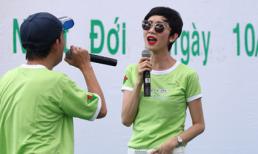 Siêu mẫu Xuân Lan hát, diễn catwalk phục vụ bệnh nhân nghèo