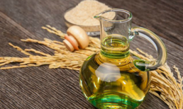 Tuyệt chiêu làm đẹp cực đơn giản từ dầu gạo