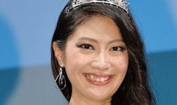 Hoa hậu Trái Đất Nhật Bản 2015 bị chê xấu vì hàm răng 'khấp khểnh'