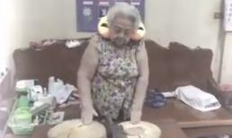 Bà ngoại xì tin tập làm DJ