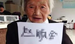 Cụ bà 100 tuổi lần đầu biết đọc, biết viết