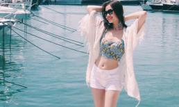 Á hậu Diễm Trang khoe 'da ngọc dáng ngà' giữa trời Tây