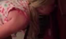 Cô gái 12 tuổi chơi piano khi đang mộng du