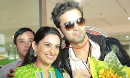 Mẹ con 'Cô dâu 8 tuổi' kẹt trong vòng vây fan