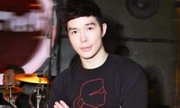 Nathan Lee lộ diện sau tai nạn chấn thương cột sống