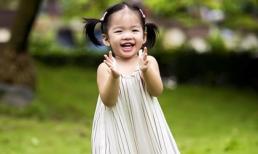 Con gái Xuân Lan đẹp tựa thiên thần trong nắng mai