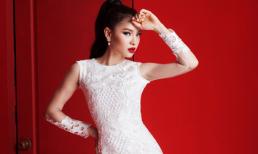 Phương Trinh Jolie khoe đường cong căng tràn sức sống 