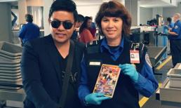 Quang Lê được nhân viên an ninh Mỹ giữ lại để xin chữ ký