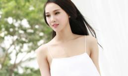 Nữ hoàng Trang sức Thanh Trúc khoe dáng thon trên phố 