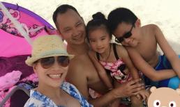 Gia đình Hồng Ngọc vui vẻ đi biển
