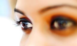 Bí quyết bảo vệ đôi mắt chống lại tác hại của đồ dùng điện tử