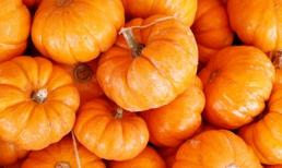 Làm đẹp da đơn giản, ít tốn kém bằng bí đỏ