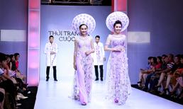 Kim Duyên đọ vẻ duyên dáng cùng Thúy Ngân trong tà áo dài Việt 