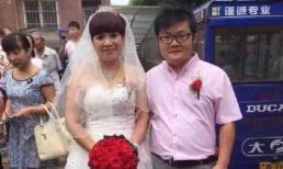 Cặp đôi 'bà cháu' - nam 25 lấy sếp nữ 52 gây sốt cộng đồng mạng