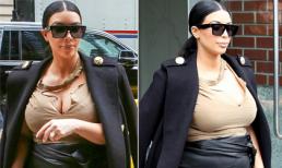 Kim Kardashian 'mất điểm' khi diện áo rách 'tả tơi'