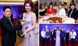 Hấp dẫn từng giây với màn đấu giá gây quỹ từ thiện trong Gala Dinner Mẫu và Tài năng