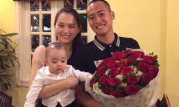 Ngọc Thạch rạng rỡ đón tuổi mới 24 bên chồng và con trai