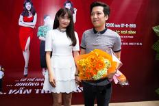 Trường Giang ôm thắm thiết nhưng quyết không mời Nhã Phương vào liveshow
